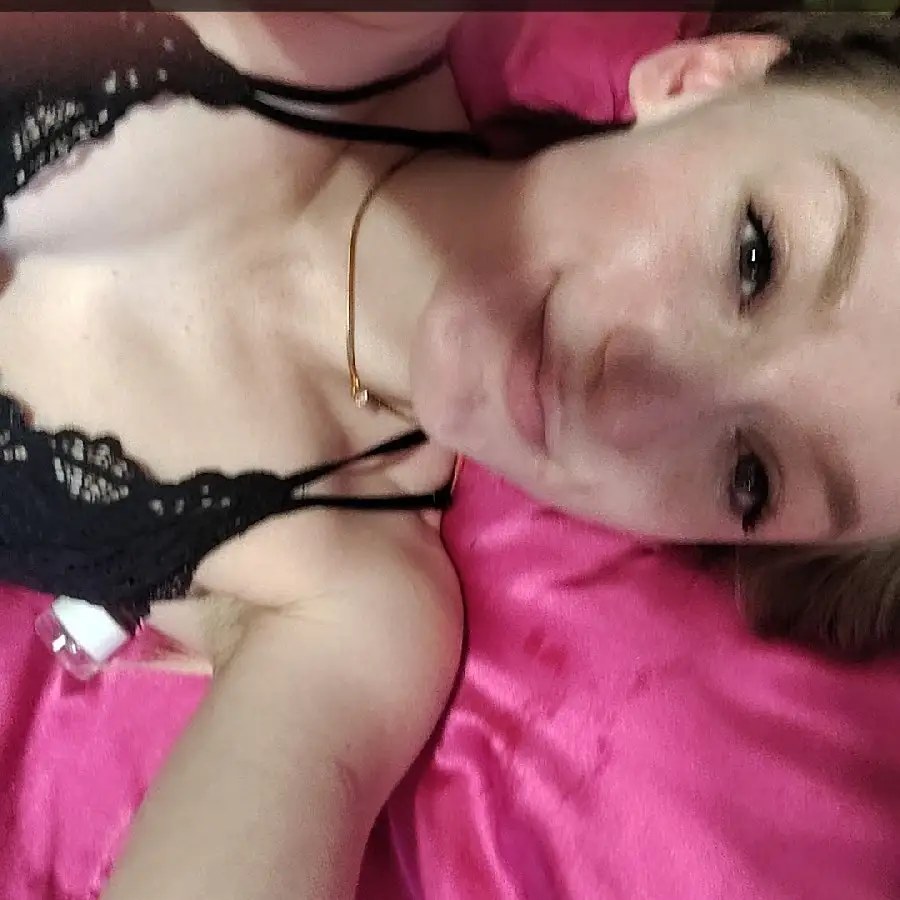 Lilylusciousxxx💖2 BuzzCast profile
