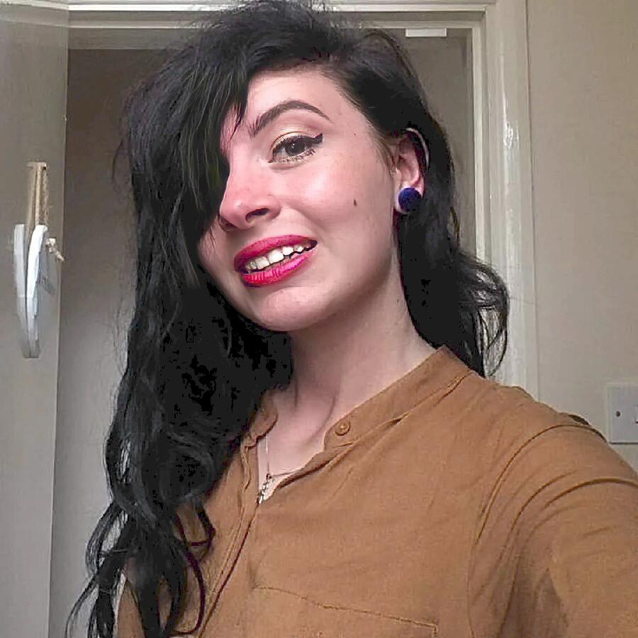 _HM'♀️ BuzzCast profile