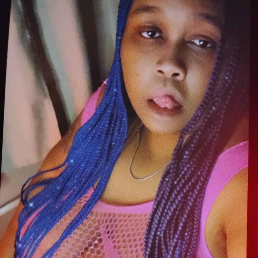 Diamond Monroe BuzzCast profile