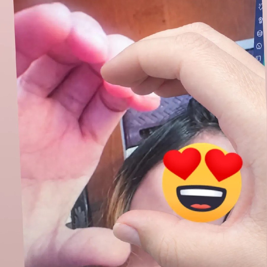👑 MEE_ U 😍😘 BuzzCast profile