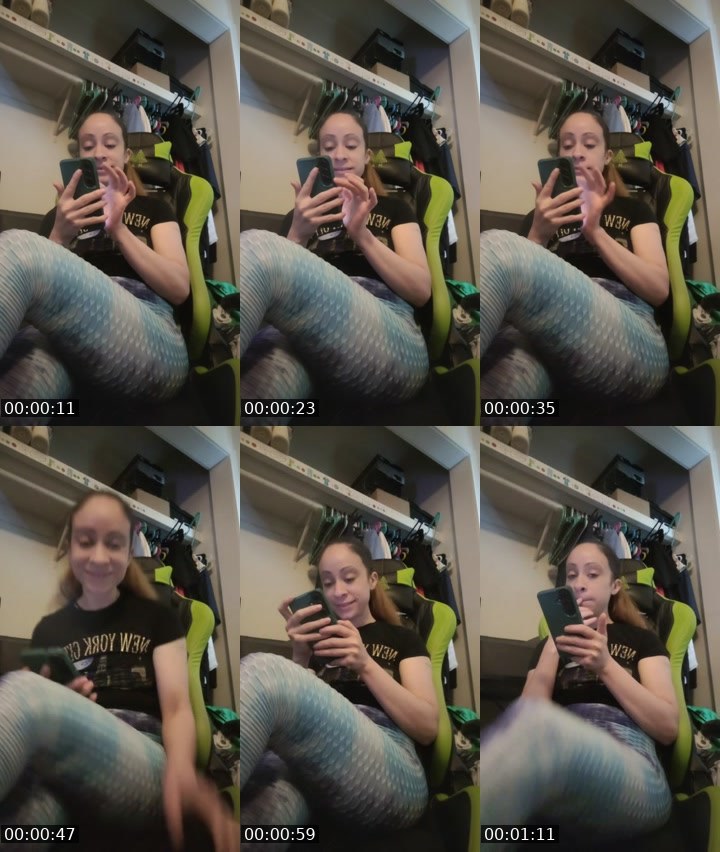 Contact-sheet preview of 🇺🇸🇩🇴Melly🇵🇷's BuzzCast recording
